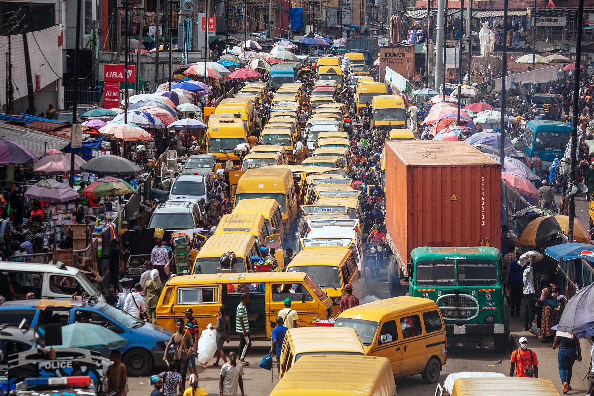 Unveiling the Untapped Charm of Lagos: Why a Journey to this Lively City is a Must