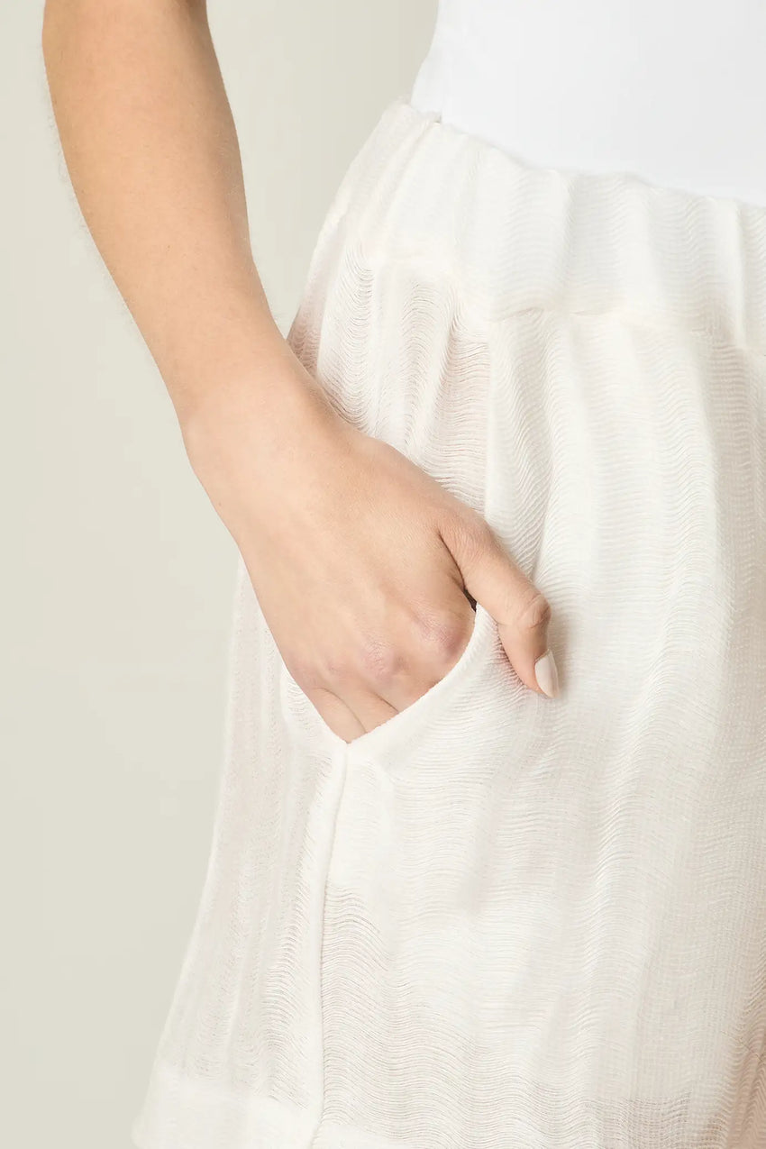 SALT LINEN AND SILK SHORTS