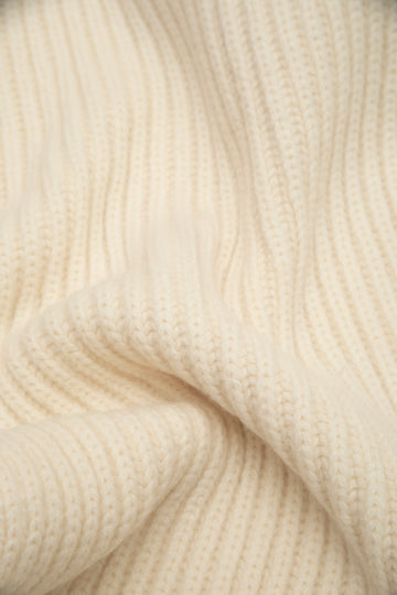 CREAM MERINO WOOL AND CASHMERE HOODED SCARF